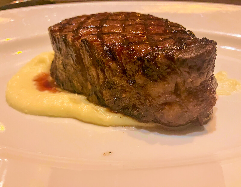 New American Grill KANADE TERRACE ステーキ